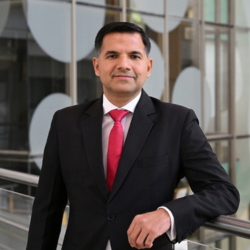 Dr Vivek Mittal